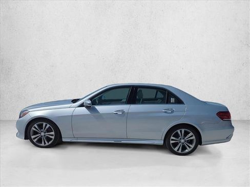 Used 2014 Mercedes-Benz E 350 Sedan image 5