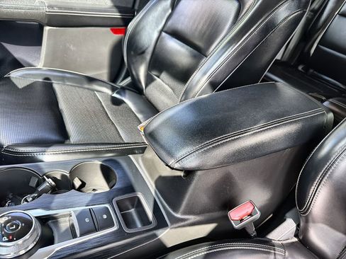 Used 2024 Ford Escape Platinum image 22