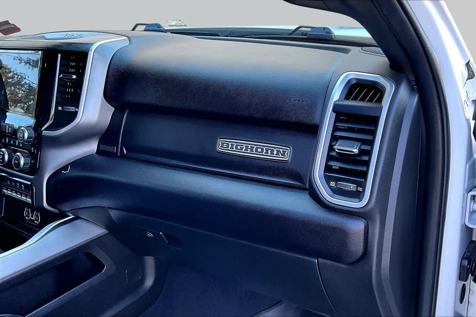 Used 2022 RAM 2500 Big Horn w/ Level C Equiment Group AWD/4WD image 18