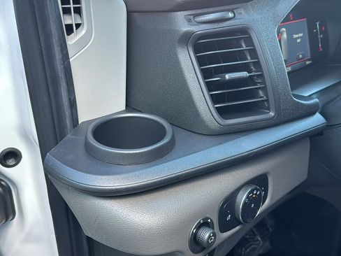 New 2026 Ford Transit 250 148 Medium Roof image 25