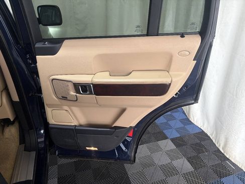 Used 2011 Land Rover Range Rover HSE AWD/4WD image 11