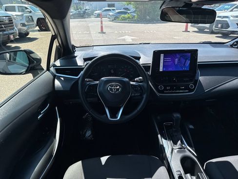 Used 2023 Toyota Corolla SE w/ SE Premium Package FWD image 11