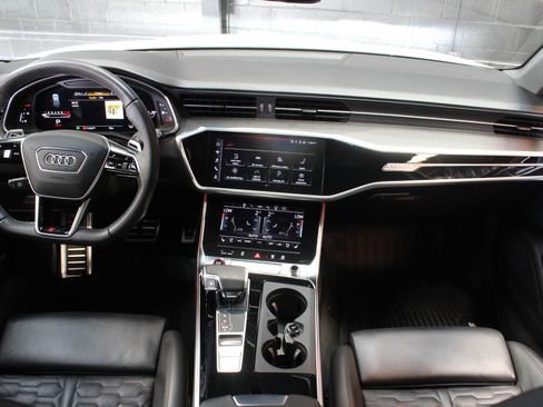 Used 2023 Audi RS 6 image 34