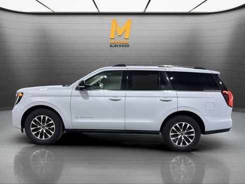 Used 2025 Ford Expedition Platinum image 5