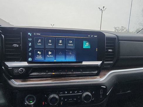 Used 2023 Chevrolet Silverado 1500 LT image 14