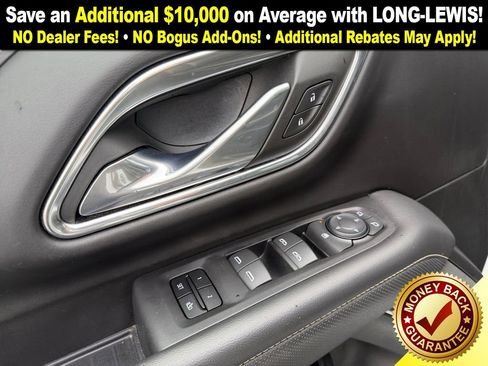 Used 2023 GMC Yukon SLT image 16