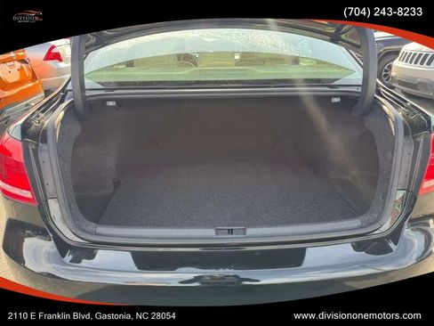 Used 2014 Volkswagen Passat 1.8T SE image 11