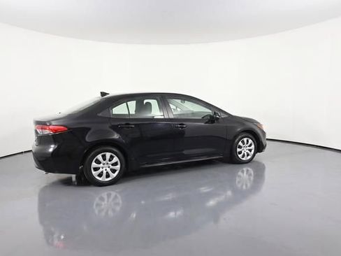 Used 2024 Toyota Corolla LE FWD image 14