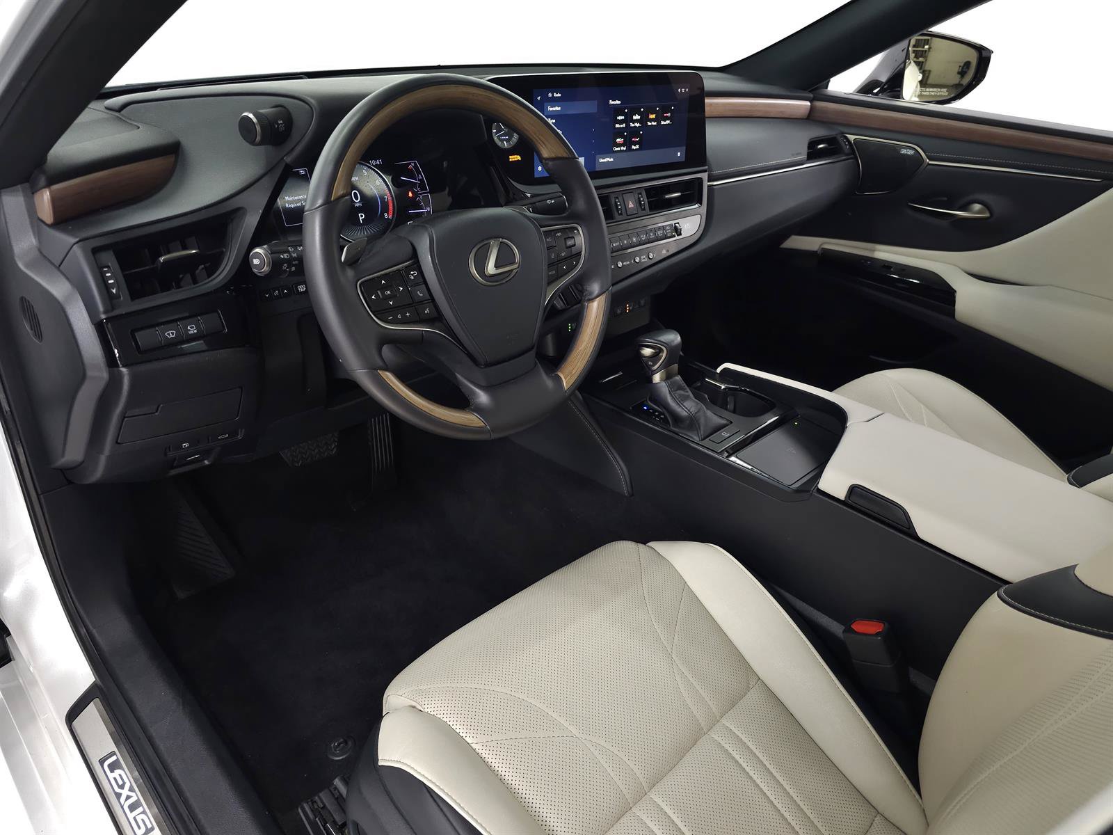 Used 2023 Lexus ES 350 Ultra Luxury w/ Accessory Package (Z2) FWD image 16