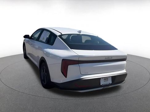 Used 2025 Kia K4 FWD image 11