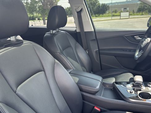 Used 2019 Audi Q7 3.0T Prestige AWD/4WD image 33