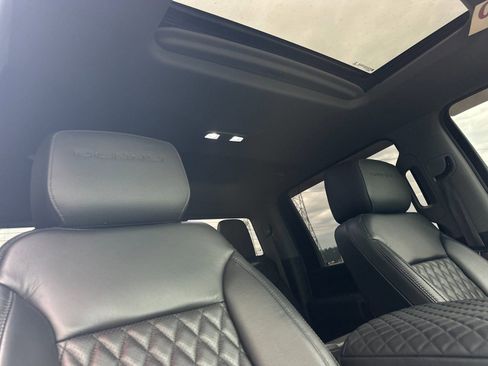 Used 2020 GMC Sierra 2500 Denali w/ Denali Ultimate Package image 15