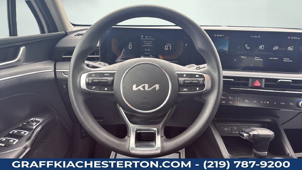Used 2026 Kia K5 LXS FWD image 19