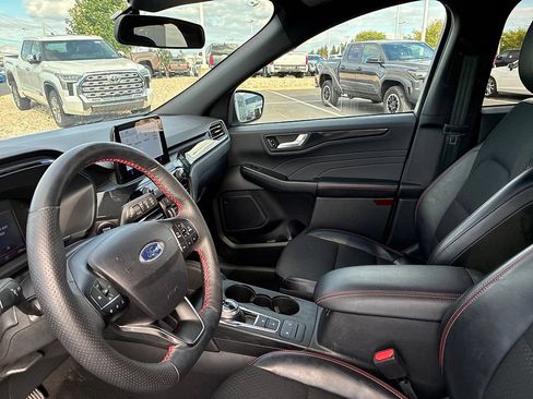 Used 2025 Ford Escape ST-Line Select AWD/4WD image 20