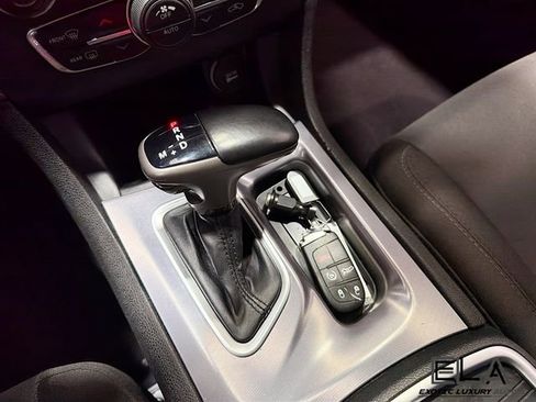 Used 2020 Dodge Charger R/T RWD image 18