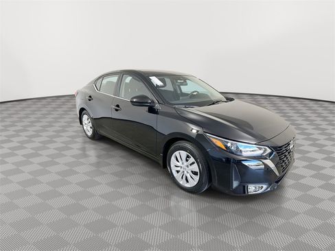 New 2025 Nissan Sentra S image 2