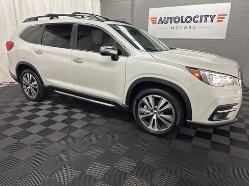 Used 2022 Subaru Ascent Touring image 3