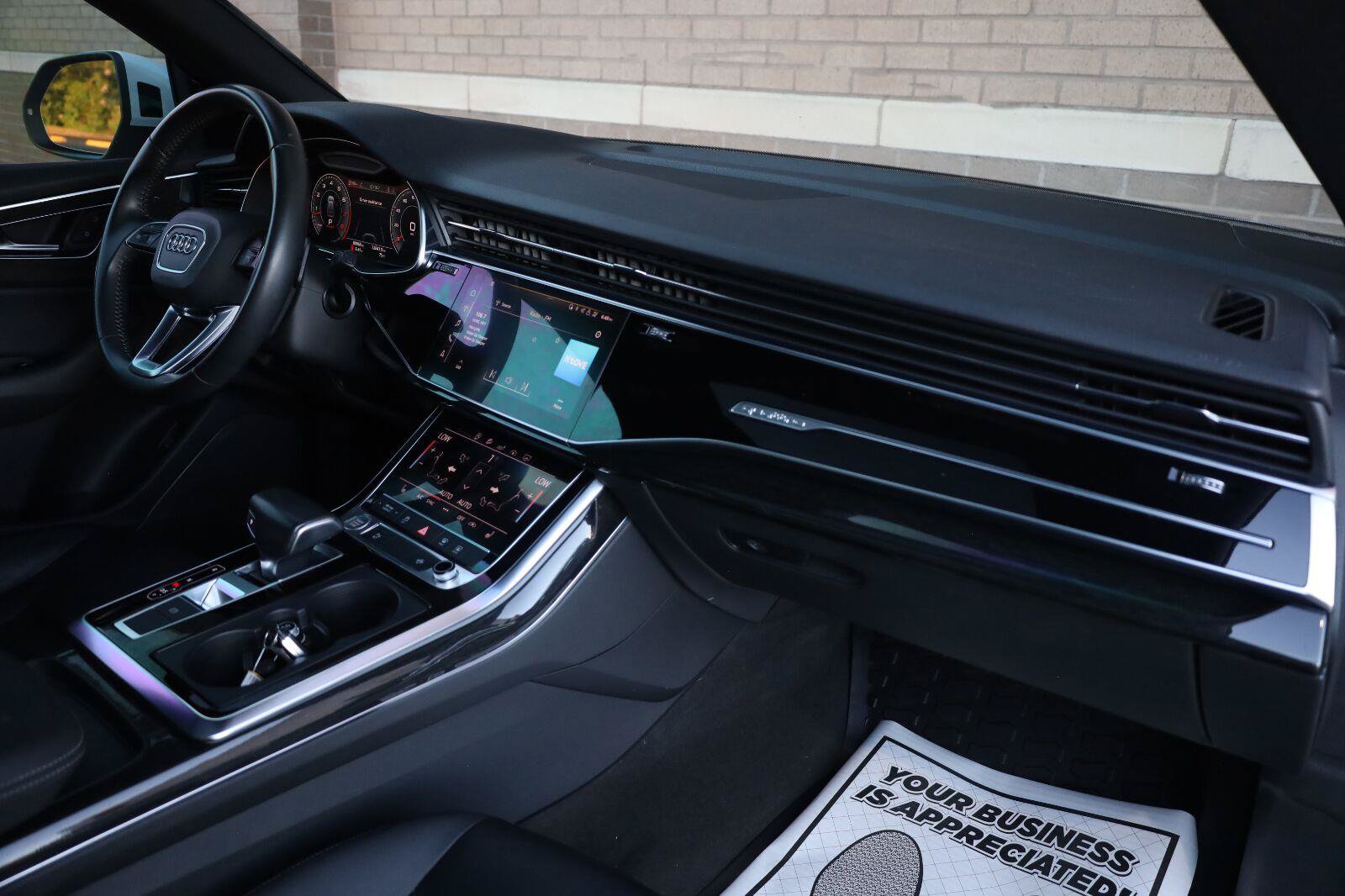 Used 2019 Audi Q8 Premium w/ Convenience Package AWD/4WD image 31