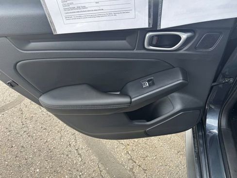 Used 2022 Honda Civic EX-L image 18