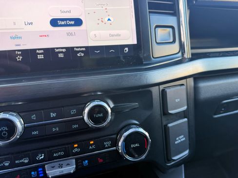 Certified 2024 Ford F250 Lariat w/ Lariat Ultimate Package AWD/4WD image 13