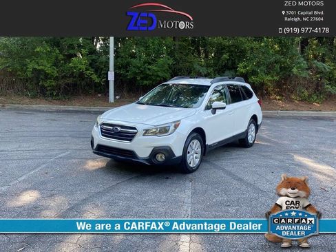 Used 2019 Subaru Outback 2.5i Premium AWD/4WD image 1