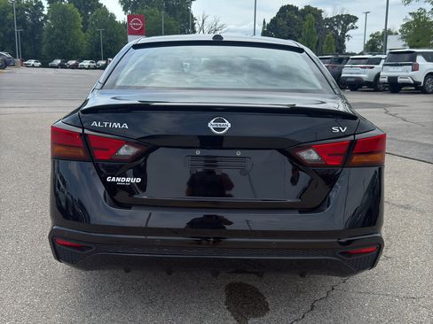 Certified 2022 Nissan Altima 2.5 SV FWD image 7