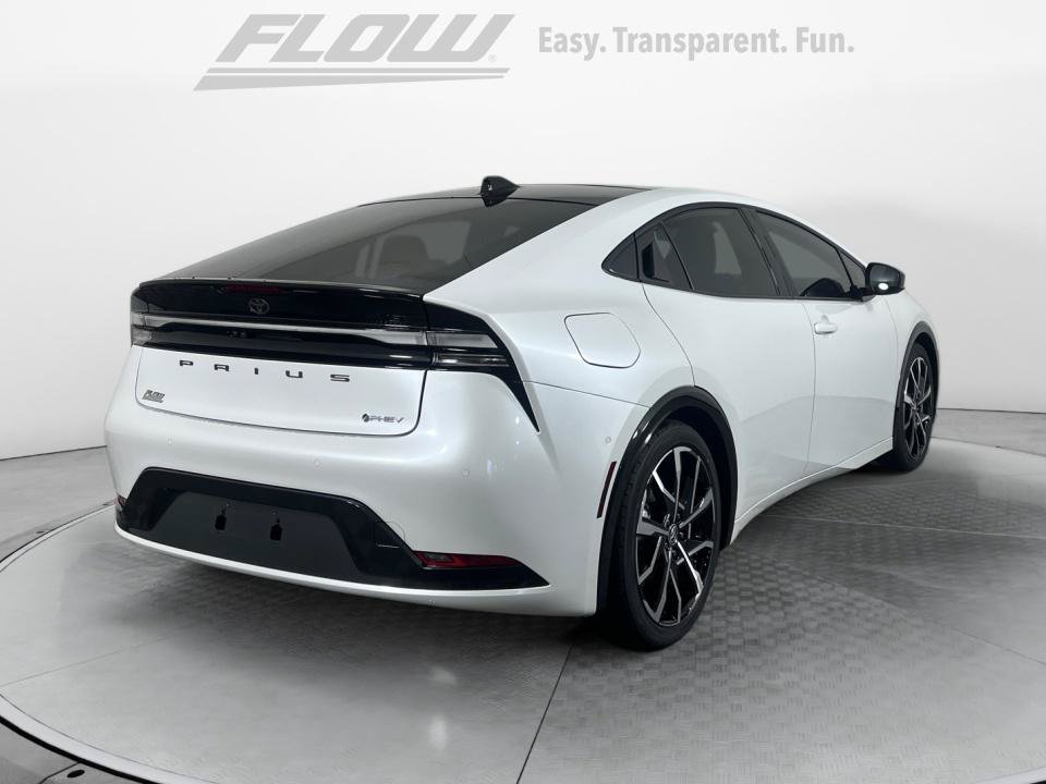 New 2026 Toyota Prius Plug-In Hybrid w/ Limited Premium Package FWD image 7