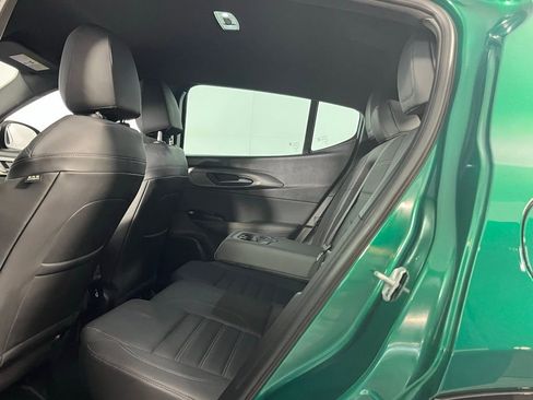 Used 2025 Alfa Romeo Tonale w/ Premium Package image 25