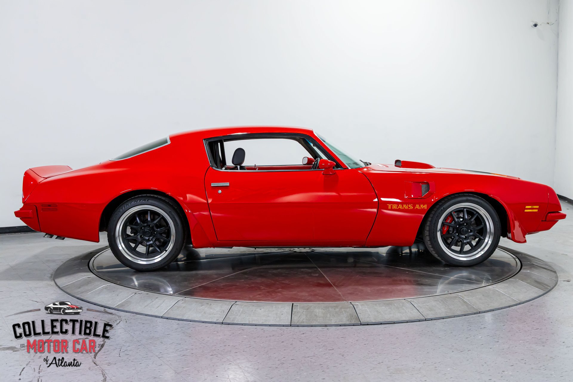 Used 2013 Chevrolet Camaro SS w/ SS Performance Package RWD image 22