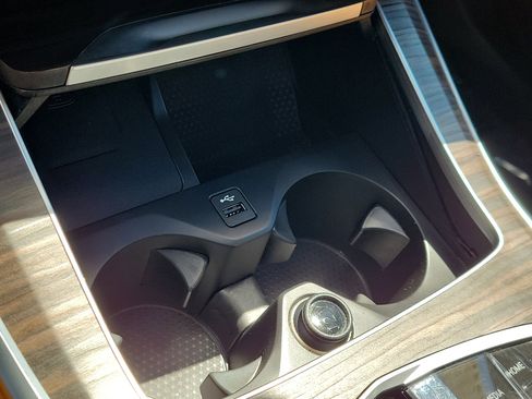 Certified 2024 BMW X5 sDrive40i w/ M Sport Package image 31