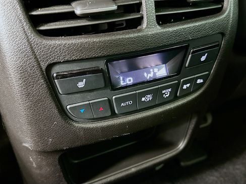 Used 2017 Acura MDX SH-AWD w/ Advance Package image 29