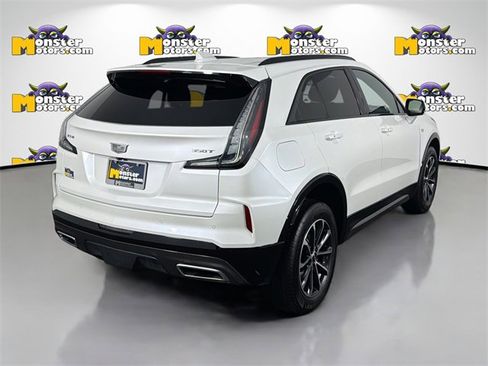 Used 2024 Cadillac XT4 Sport image 5