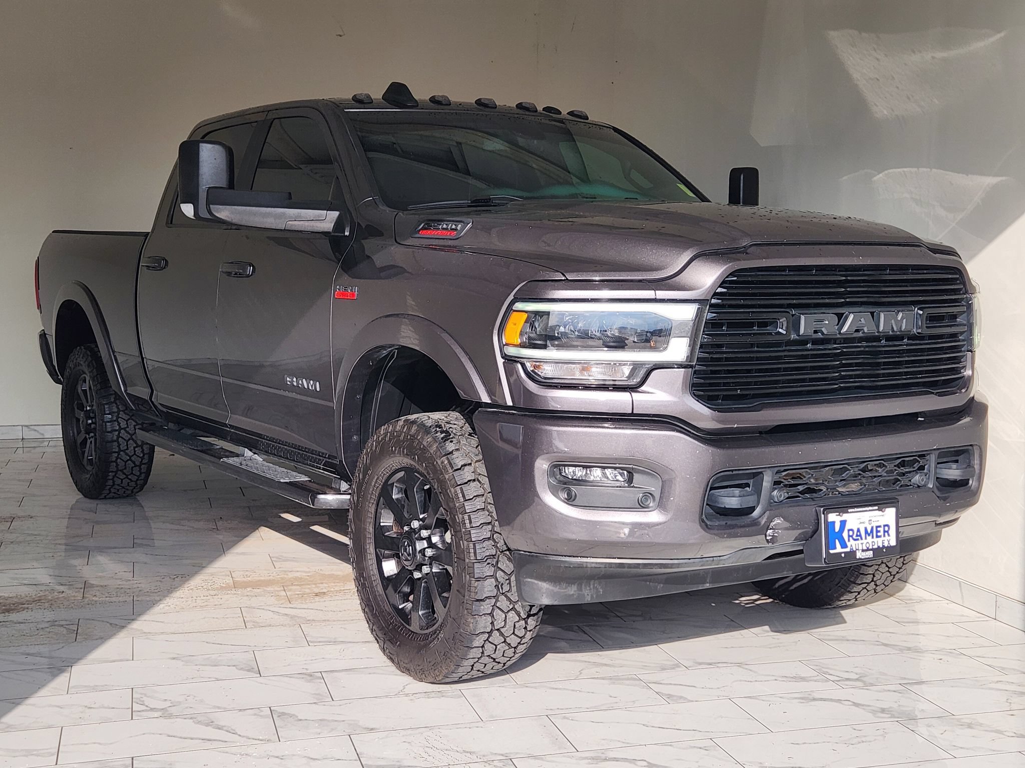 Used 2022 RAM 2500 Laramie w/ Night Edition AWD/4WD image 3