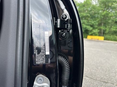 Used 2025 Polestar Polestar 3 image 28