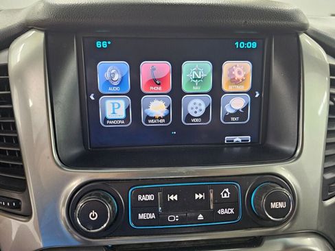 Used 2015 Chevrolet Suburban LT AWD/4WD image 27