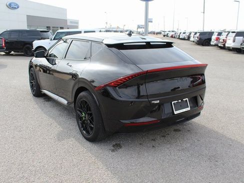 Used 2022 Kia EV6 Wind image 11