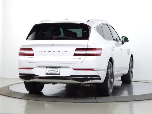 Used 2025 Genesis GV80 3.5T Prestige AWD/4WD image 12