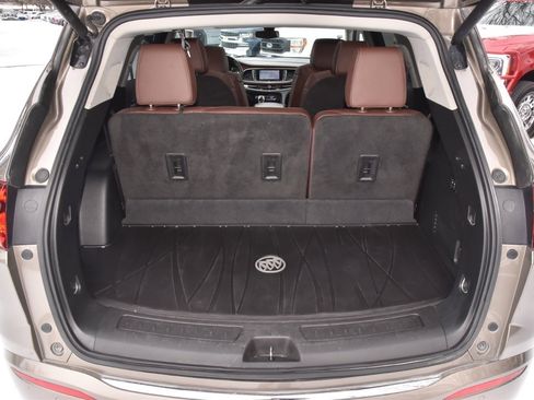 Used 2020 Buick Enclave Avenir w/ Avenir Technology Package image 38