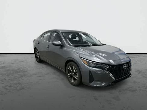 Used 2025 Nissan Sentra SV FWD image 6