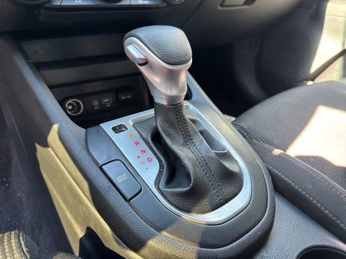 Used 2021 Kia Forte LXS image 18