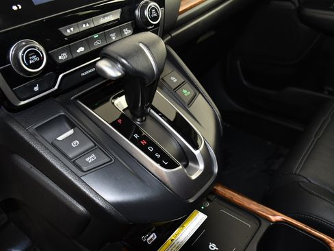 Certified 2020 Honda CR-V Touring image 30