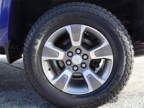 Used 2017 Chevrolet Colorado Z71 AWD/4WD image 29