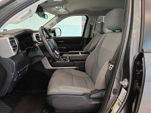 Used 2024 Toyota Tundra SR5 w/ SR5 Convenience Package AWD/4WD image 10