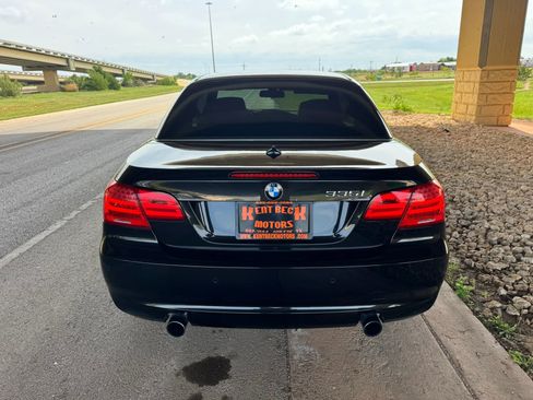 Used 2011 BMW 335i Convertible RWD image 18