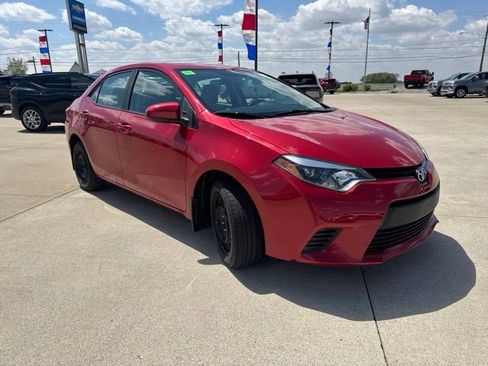 Used 2014 Toyota Corolla LE FWD image 11