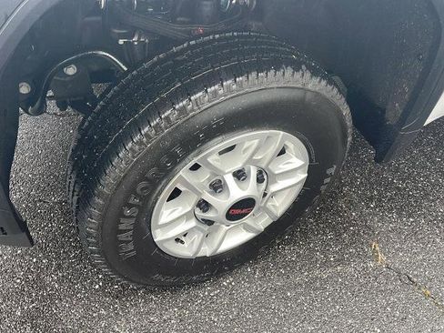 New 2026 GMC Sierra 2500 Pro w/ Convenience Package image 3