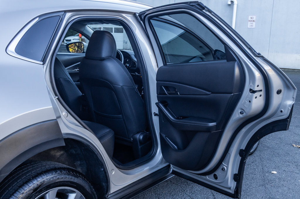 Used 2023 MAZDA CX-30 AWD 2.5 S w/ Preferred Package image 17