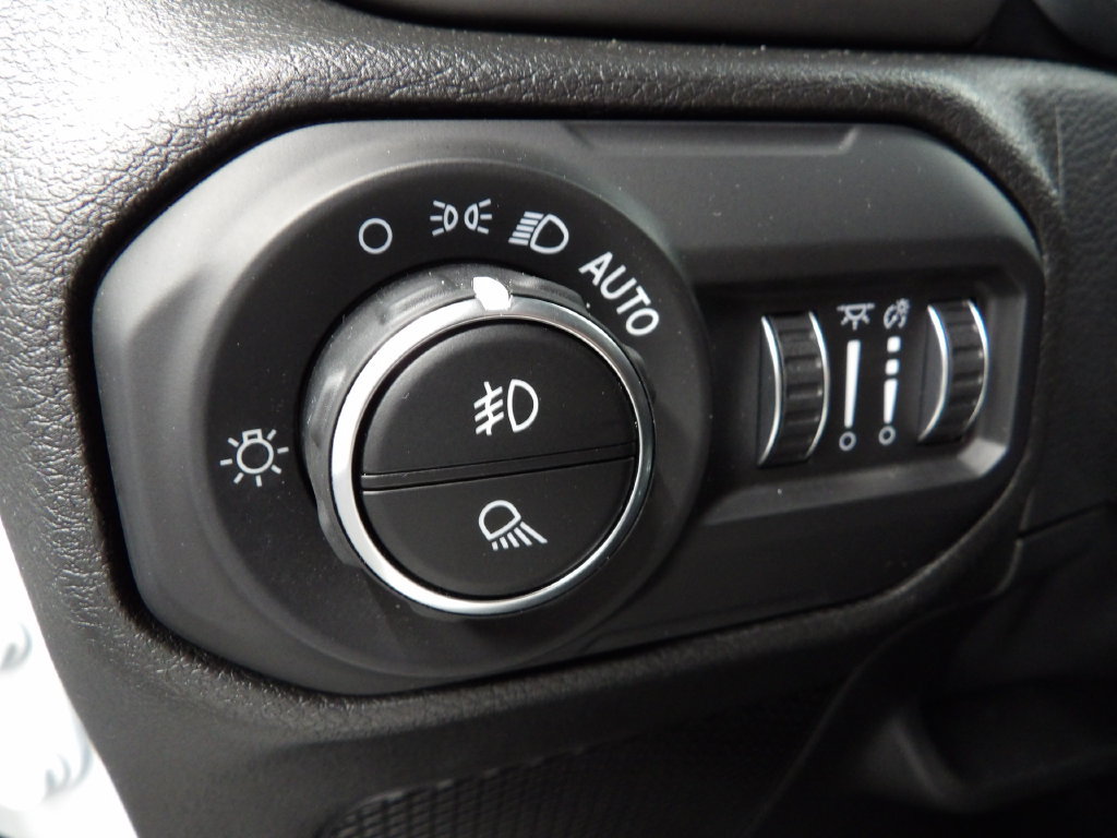 Used 2021 Jeep Gladiator Sport AWD/4WD image 51