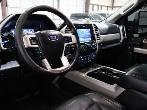 Used 2017 Ford F350 Lariat w/ Lariat Value Package AWD/4WD image 35
