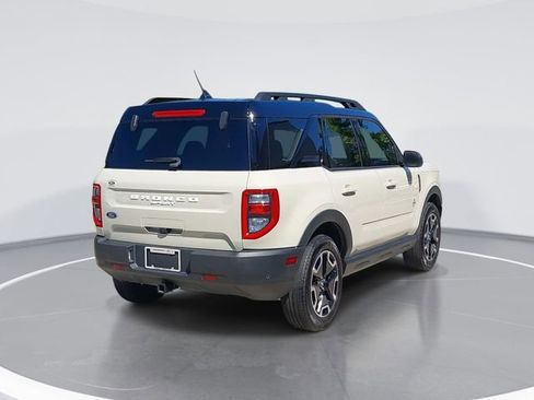 Certified 2024 Ford Bronco Sport Outer Banks w/ Tech Package AWD/4WD image 3